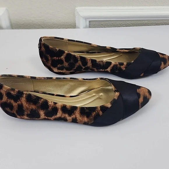 ND New Direction Rhemy Leopard Cheeta Print Women's Flats Shoes Size 7.6 - Picture 4 of 10